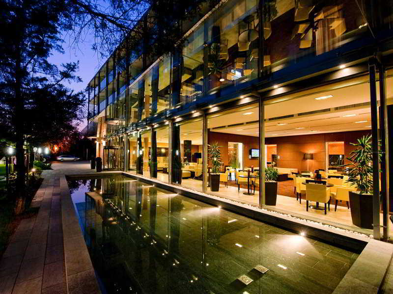 Abacus Business & Wellness Hotel Herceghalom Esterno foto